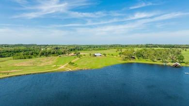 550 County Road 4413, Ben Wheeler, TX 75754 - photo 4