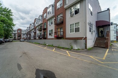 20 Knox St unit 12, Lawrence, MA 01841 - photo 3