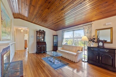 410 Mower St, Worcester, MA 01602 - photo 2