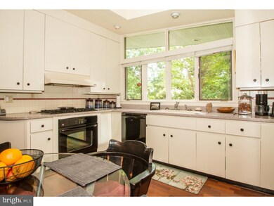 4105 Fountain Green Rd, Lafayette Hill, PA 19444 - photo 4