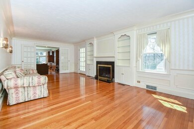 11 Cabot St, Milton, MA 02186 - photo 4