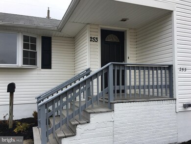 253 C St, Penns Grove, NJ 08069 - photo 5