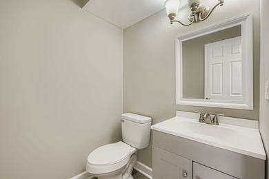 8001 S Essex Ave unit 1, Chicago, IL 60617 - photo 5