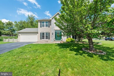 1 Deep Pond Dr, Spring City, PA 19475 - photo 2