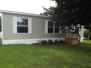 214 Jones Rd unit 25, Saratoga Springs, NY 12866 - photo 3