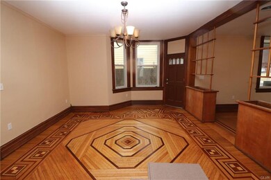 324 W Franklin St, Slatington, PA 18080 - photo 4