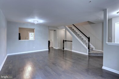 742 Villager Cir, Dundalk, MD 21222 - photo 7