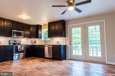 163 Carnival Dr, Taneytown, MD 21787 - photo 5