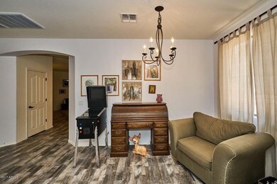 Dining Area-Traditional