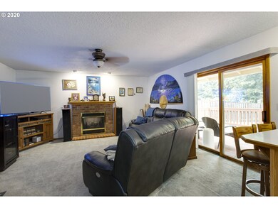 425 SW 27th Way, Troutdale, OR 97060 - photo 5