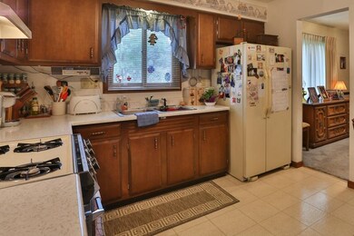 1115 Maxwell St, Crown Point, IN 46307 - photo 5