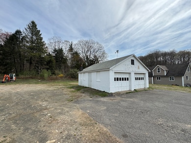 856 New Haven Rd, Naugatuck, CT 06770 - photo 3