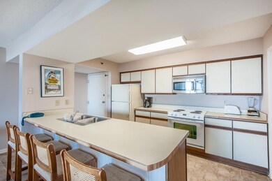 3C Tristan Towers_20121117_075