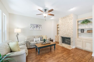 1906 San Joaquin Pkwy, Friendswood, TX 77546 - photo 6