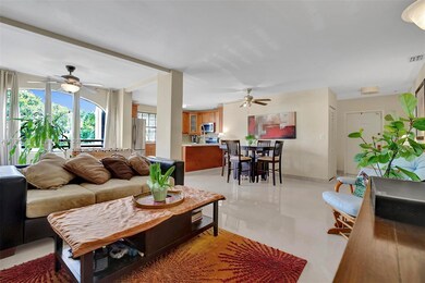 3559 Magellan Cir unit 327, Miami, FL 33180 - photo 2