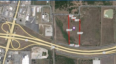 318 E Industrial Blvd, Cleburne, TX 76031 - photo 3