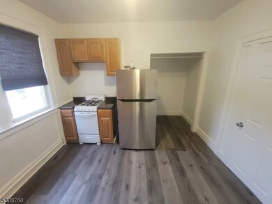 68 Huntington Terrace unit 3, Newark, NJ 07112 - photo 7