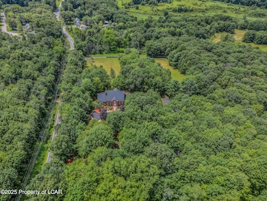 383 S Main Rd, Mountain Top, PA 18707 - photo 5