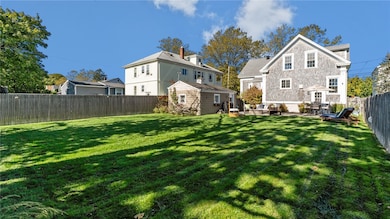 50 Charles St, Bristol, RI 02809 - photo 5