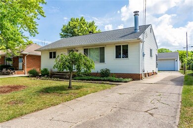 293 Gayle Dr, Sheffield Lake, OH 44054 - photo 7