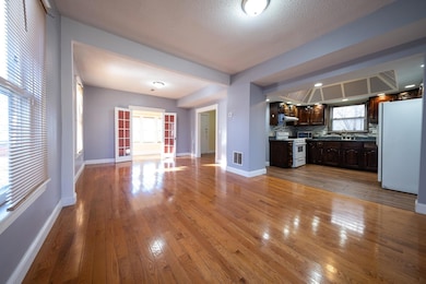 2226 Bryant Ave N, Minneapolis, MN 55411 - photo 7