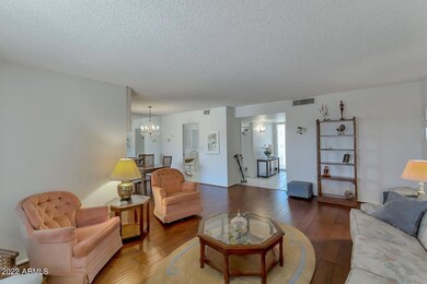 20190602223452005978000000-o