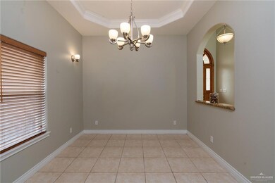 2434 Leslie St, Edinburg, TX 78539 - photo 4