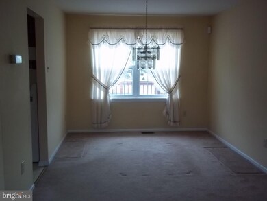 15 Spring Hill Dr, Swedesboro, NJ 08085 - photo 3