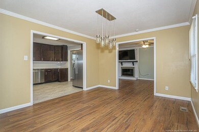 2411 Elmhurst Dr, Fayetteville, NC 28304 - photo 7