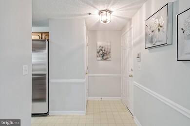 3570 Sherbrooke Cir unit 102, Woodbridge, VA 22192 - photo 3