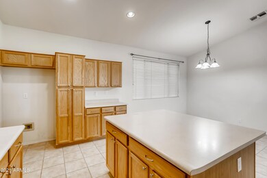 292 N Kimberlee Way, Chandler, AZ 85225 - photo 7