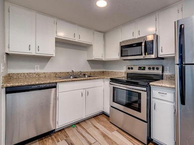 2124 Burton Dr unit 150, Austin, TX 78741 - photo 4