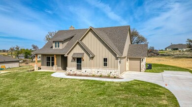 305 Falcon Ct, Springtown, TX 76082 - photo 2