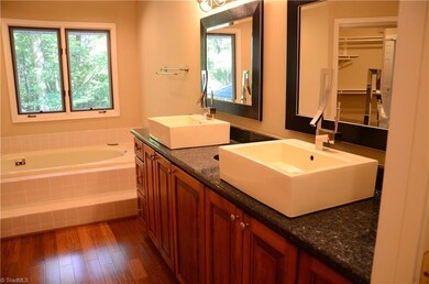 Master Bath with Granite Counter Tops, Upgrades Throughout