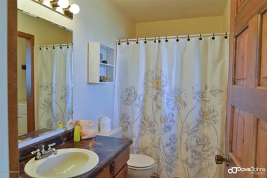 2nd Floor Bathroom