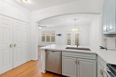 12707 Boheme Dr unit 702, Houston, TX 77024 - photo 5