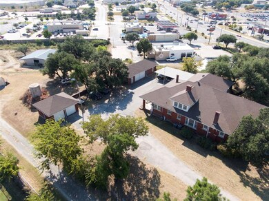 1823 S Main St, Weatherford, TX 76086 - photo 4