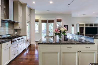 710 Beverly St, Houston, TX 77007 - photo 7