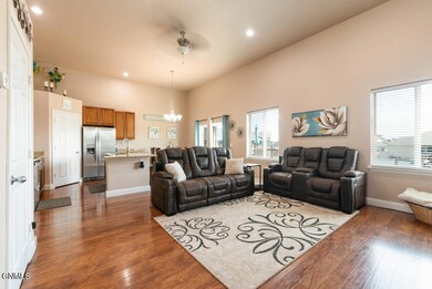935 Calvert Dr MLS-5