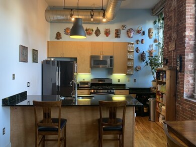 13 Willow St unit 204, Lynn, MA 01901 - photo 4