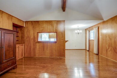 200 Westfield St, Houston, TX 77022 - photo 7