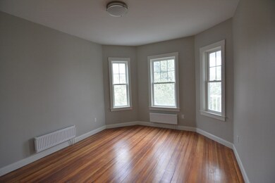 29 Vassal Ln unit 3, Cambridge, MA 02138 - photo 3