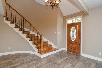 2050 Troon Dr, Alvin, TX 77511 - photo 3