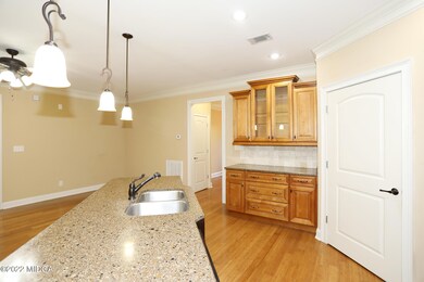108 N Haven - Kitchen 2