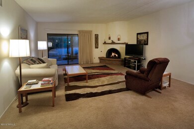 Territory Living Rm Picture 2