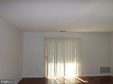 111 Ravens Crest Dr, Plainsboro, NJ 08536 - photo 7