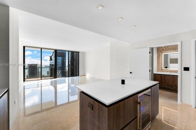 Rise Condo unit 3907, Miami, FL 33130 - photo 5