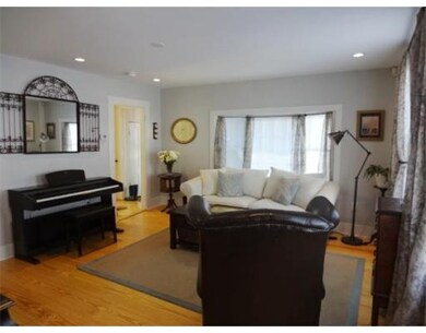 3 State St unit 1, Marblehead, MA 01945 - photo 4