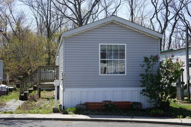 403 Jefferson St, Eatontown, NJ 07724 - photo 4