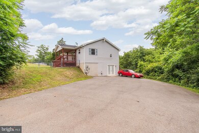 9280 Willowdale Rd, Greencastle, PA 17225 - photo 3